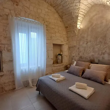 Ostuni Luxury Stay - Suite Con Terrazza & Jacuzzi
