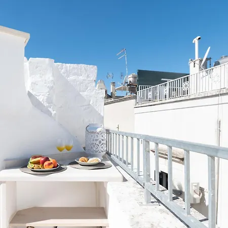 Ostuni Luxury Stay - Suite Con Terrazza & Jacuzzi Apartman Ostuni